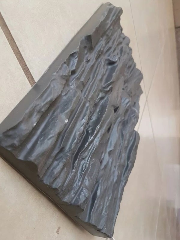 Molde para estampado en pared diseño piedra marcada